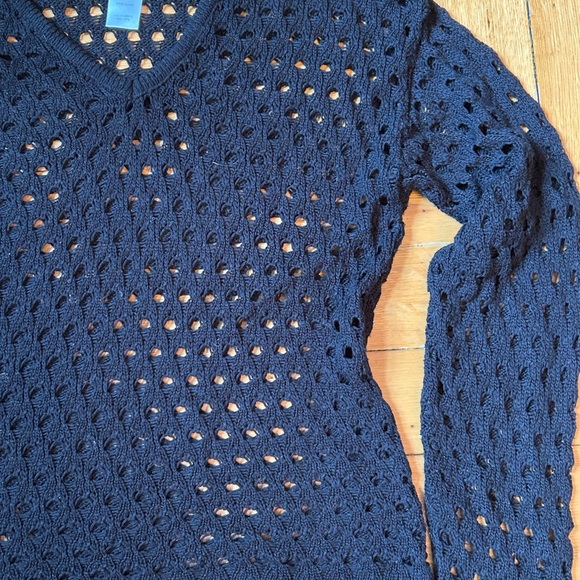 Sweet Romeo Open Knit V-Neck Sweater in Black; size XS. GUC! - Picture 4 of 4